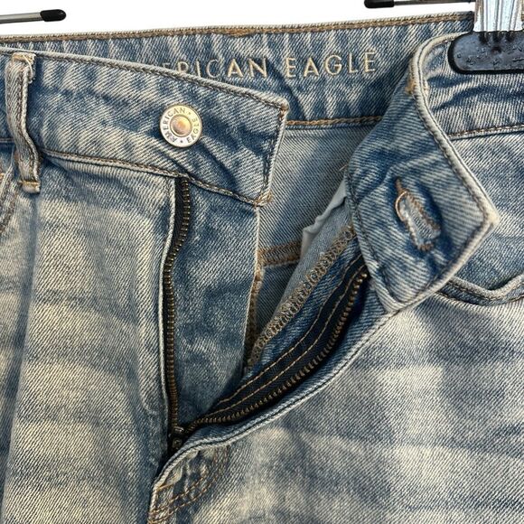 American Eagle Stretch 90s High-Rise Mini Skirt Light Wash Denim Skirt Size 6 - Picture 3 of 11